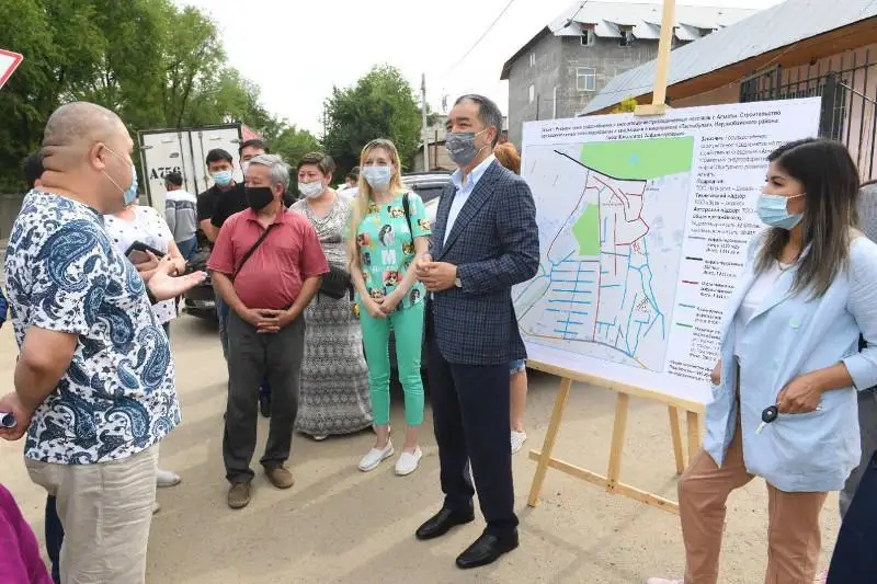 Saǵyntaev Naýryzbaı aýdanynyń damý dınamıkasyn tómendetpeýdi tapsyrdy