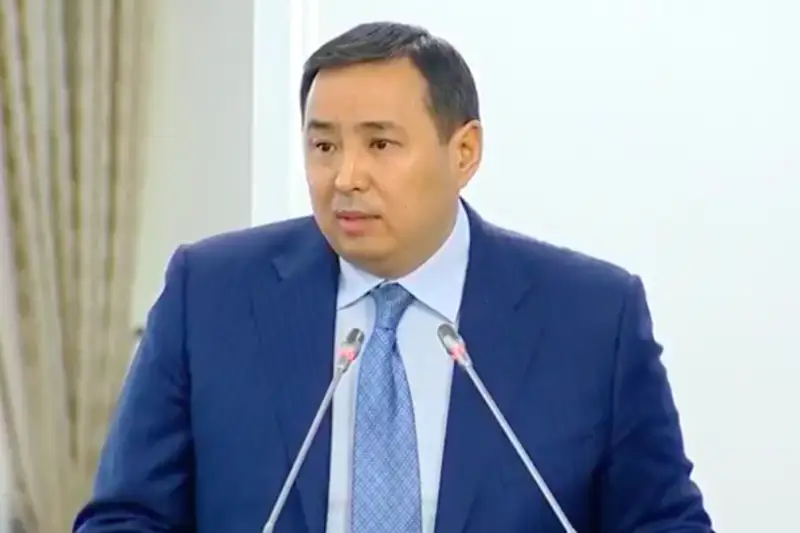 Myrzahmetov Úkimetten otandyq kásiporyndardy qoldaý saıasatyn qatań baqylaýdy surady