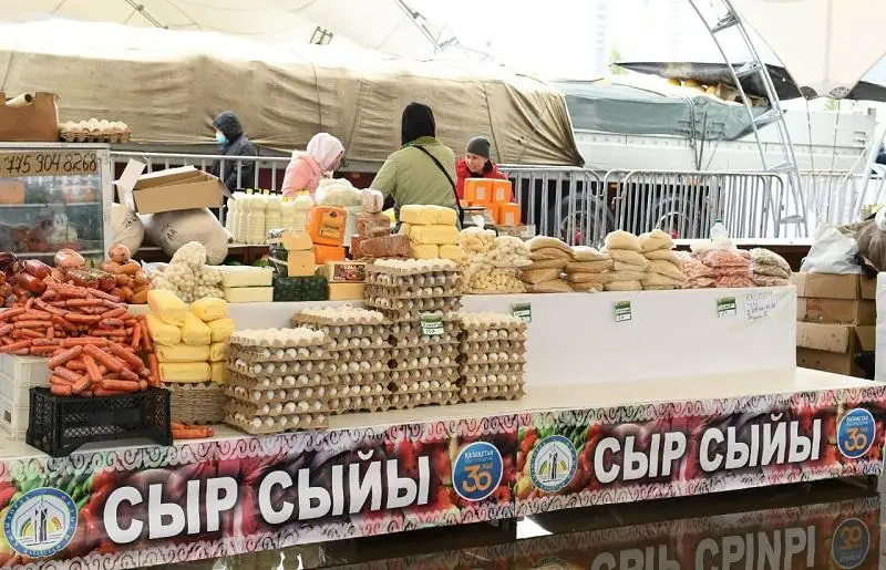 Қызылордалық еңбеккерлері елордада жәрмеңкеде ауыл шаруашылығы өнімдерін ұсынды