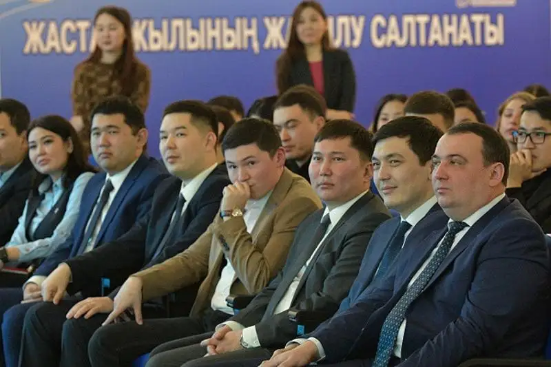 В Президентский молодежный кадровый резерв приняли 11 павлодарцев