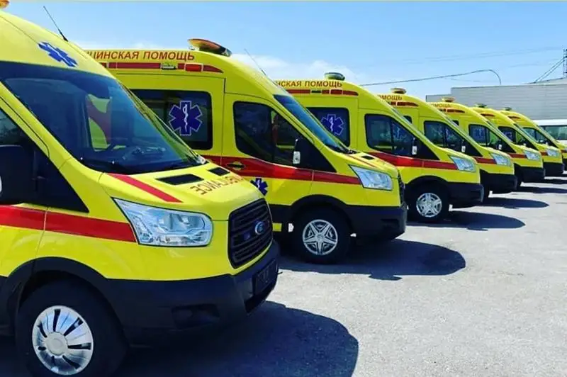 Mańǵystaý oblysynyń Munaıly aýdanyna 11 jedel járdem kóligi jetkizildi