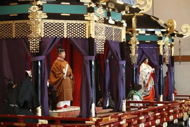 Japon ımperatory Narýhıto taqqa otyrdy