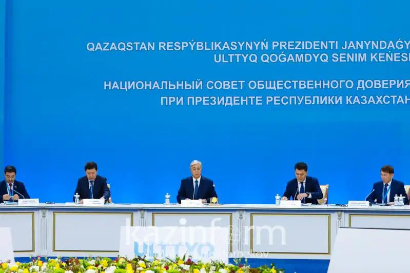 Prezıdent shetel jumys kúshi tartylǵan kásiporyndarǵa qatysty pikir bildirdi