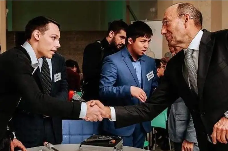 Qaraǵandylyq stýdentter usynǵan eki startap respýblıkalyq baıqaýda úzdik boldy