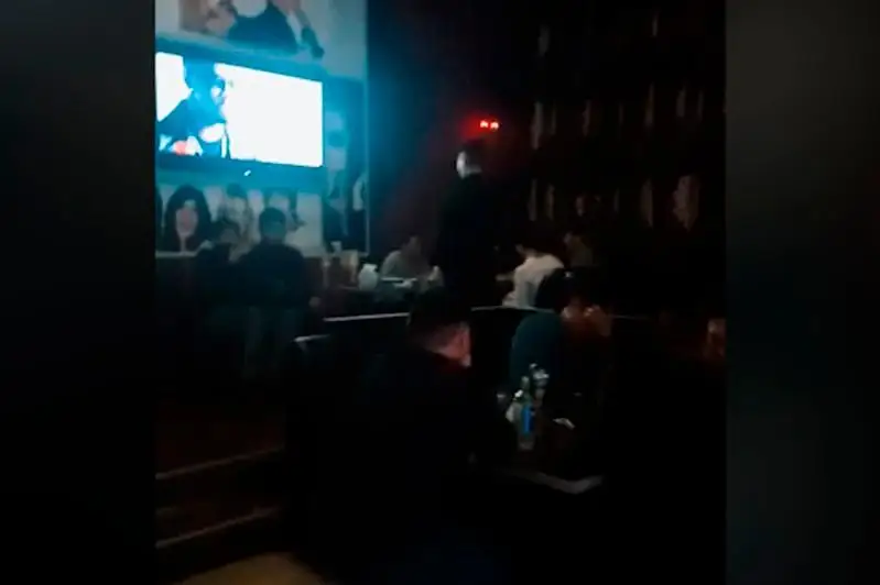 ShQO-da karantın talabyn buzǵan túngi klýb ıesi jaýapqa tartylmaq