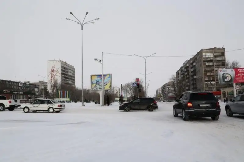 Temirtaýdaǵy apattyq jańa úıdiń máselesine núkte qoıyldy