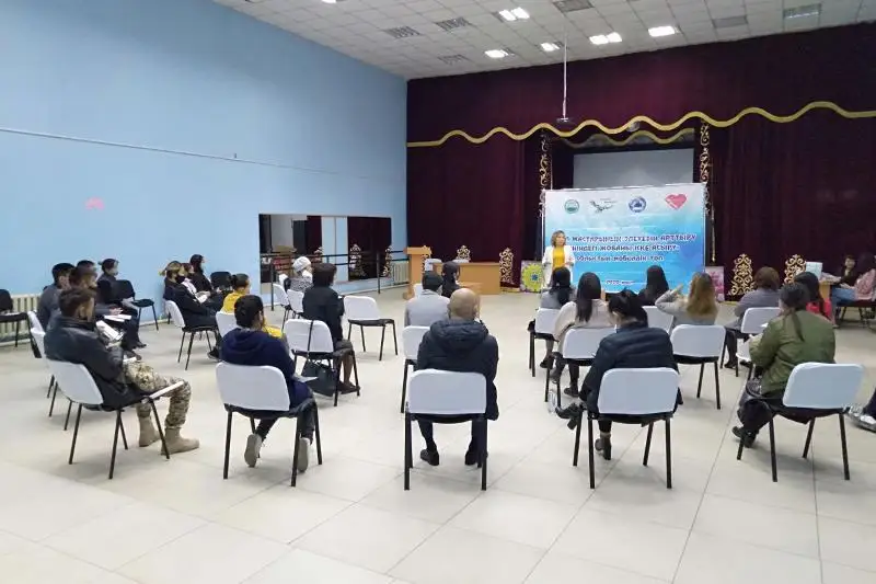 ShQO-da aýyl jastarynyń máselelerin sheshý úshin mobıldi top jumys isteýde
