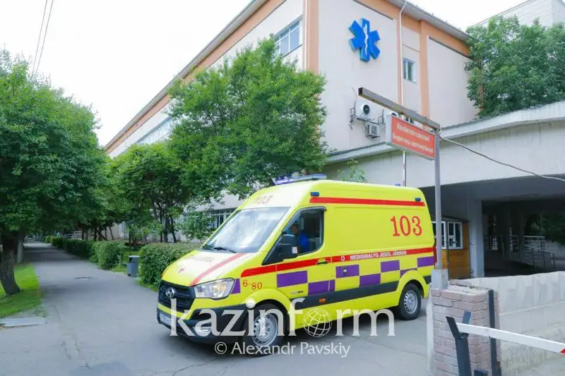 Almatyda jedel járdem qyzmetine júginetinder sany eki esege ósti