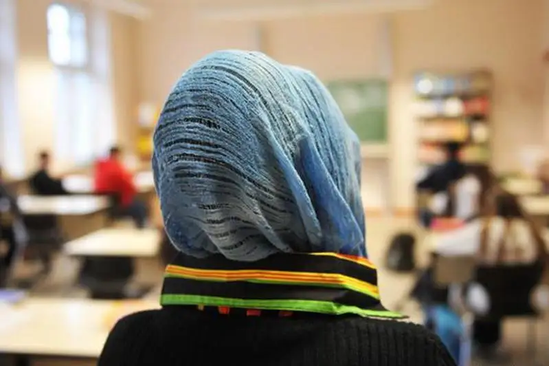 Hıdjap taqqan 2 oqýshy sabaqqa kelmeı júr – Aqtóbe oblysynyń ákimi