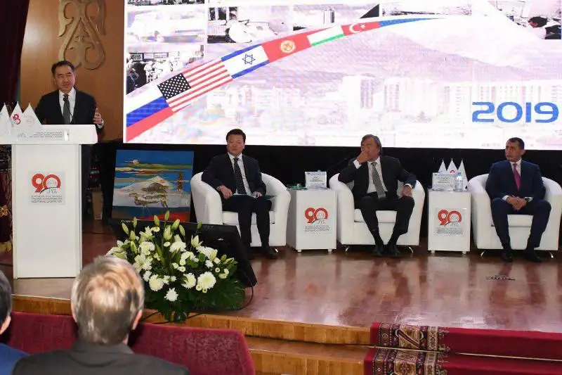 Almatyda IV halyqaralyq «Densaýlyq saqtaýdaǵy ınnovatsııa - 2019» ǵylymı forýmy ótip jatyr