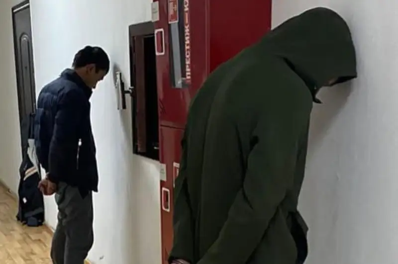 Almaty oblysynyń turǵynynan qaraqshylar 10 keli altyn quımany tartyp alǵan