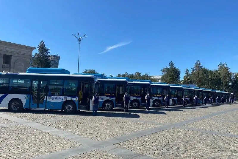 Taldyqorǵanda 55 eko-avtobýs paıdalanýǵa berildi