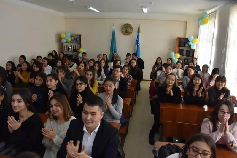 Ferǵanada qazaq-ózbek mádenı-bilim berý ortalyǵy ashyldy