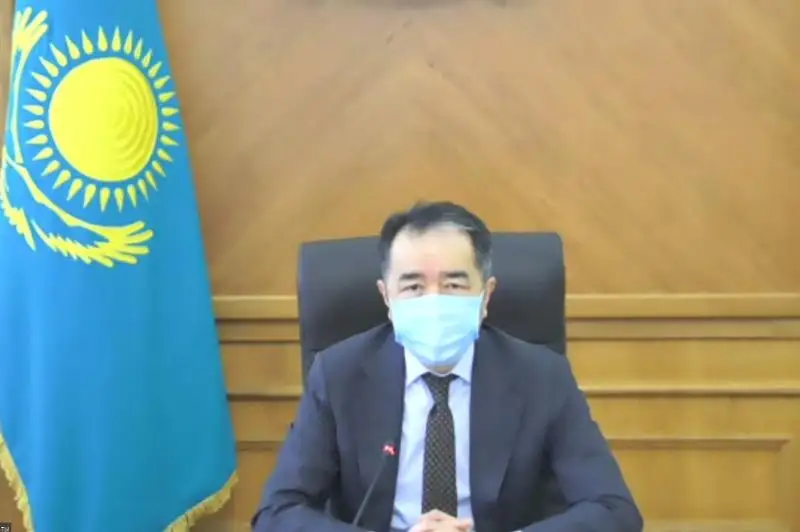 Baqytjan Saǵyntaev qalanyń bilim berý júıesin damytý boıynsha alqa keńesin ótkizdi