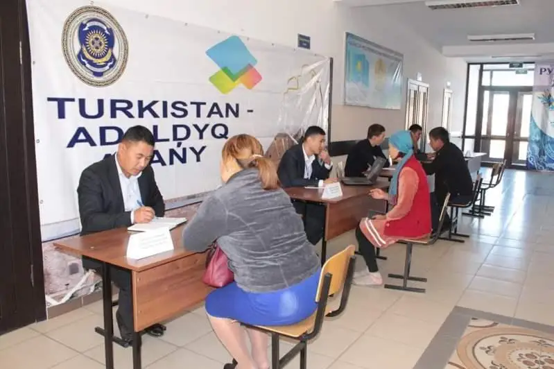 Saryaǵashta «Ashyq Turkistan» jobasy aıasynda qoǵamdyq qabyldaý ótip jatyr