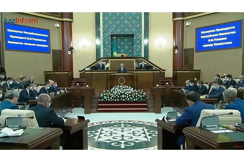 Prezıdent: Táýelsizdik jylnamasynyń úshinshi onjyldyǵy ońaı bolmaıtyndyǵy qazirdiń ózinde aıqyn