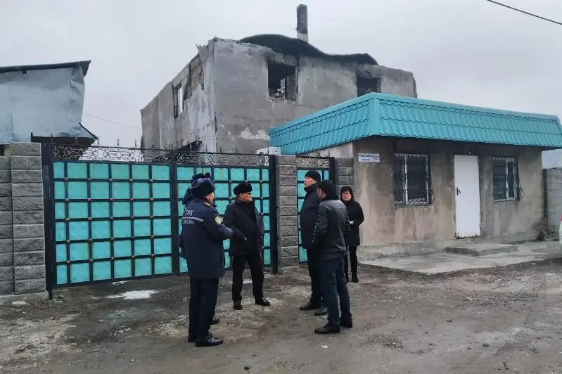 Almaty oblysynda órtten qaza tapqandardyń otbasyna kómek kórsetiledi