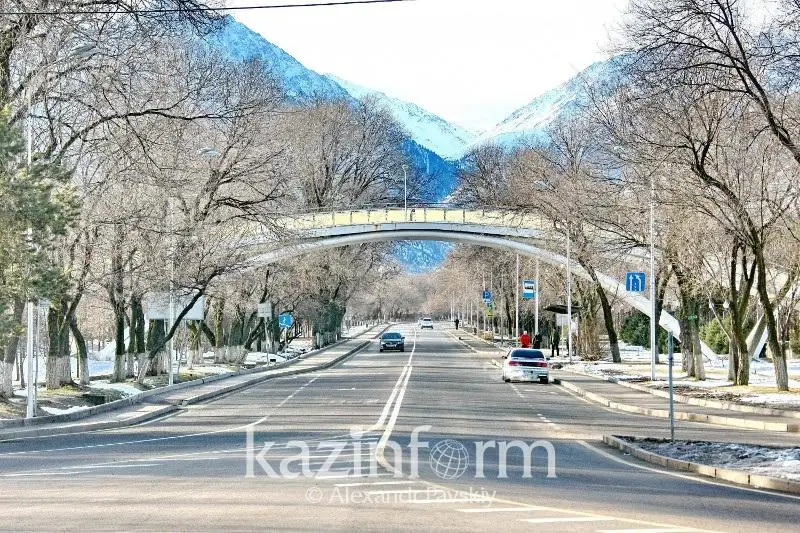 Almatyda ekologııany jaqsartý máselesi talqylandy