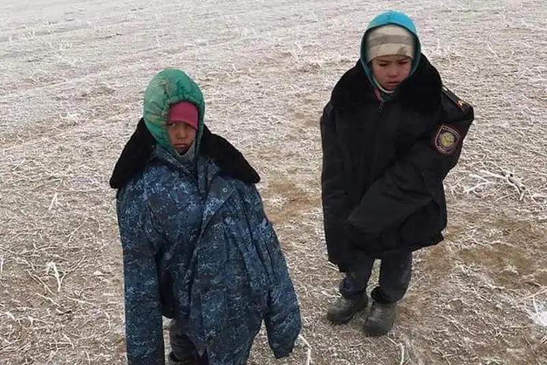 Arys mańyndaǵy qystaýdan joǵalyp ketken balalar tabyldy - polıtsııa