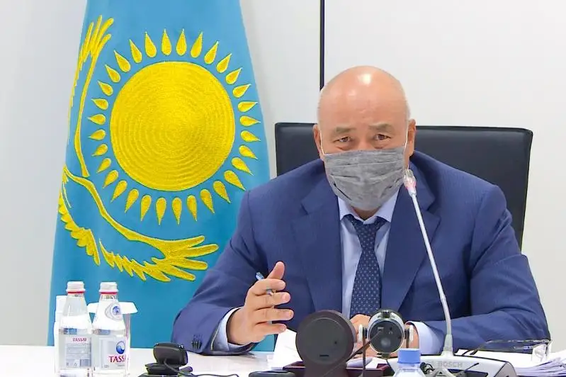 Ómirzaq Shókeev qarjyny ıgere almaı jatqan aýdan basshylaryn synady