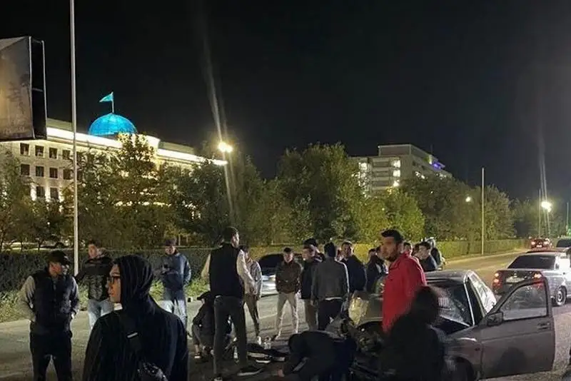 Atyraýda kólik apatynan 4 adam zardap shegip, bireýi kóz jumdy