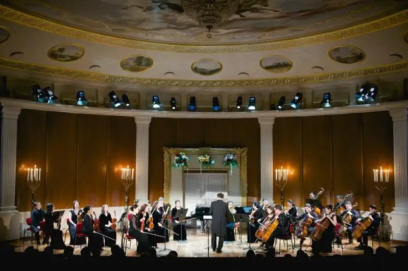 1 qazan kúni «Astana Opera» mýzyka kúnin atap ótedi