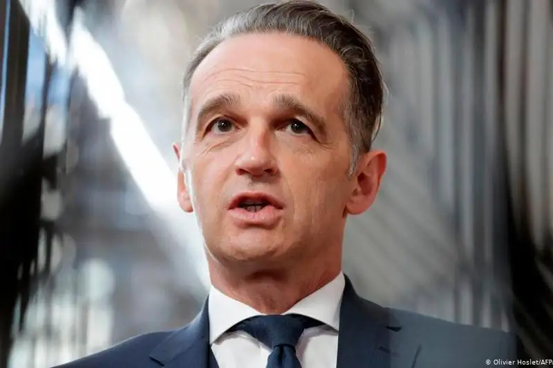 Germanııanyń SІM basshysy ekinshi márte karantınge oqshaýlandy