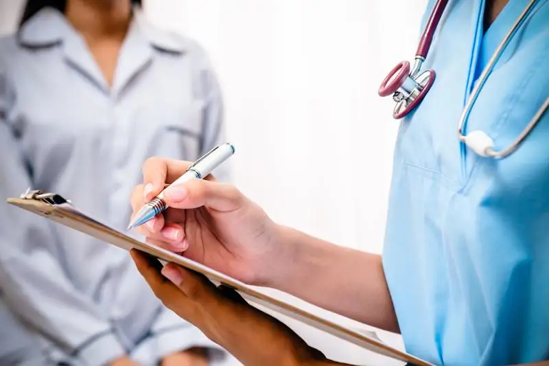 ShQO turǵyndary MÁMS aıasynda medıtsınalyq kómekke jıi júgine bastady