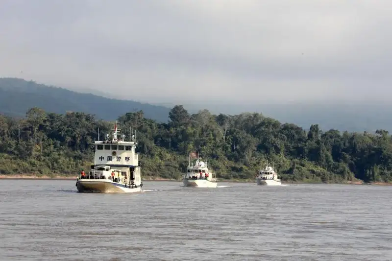 Qytaı, Laos, Mıanma jáne Taıland birlesip Mekong ózenin patrýldeýdi bastady