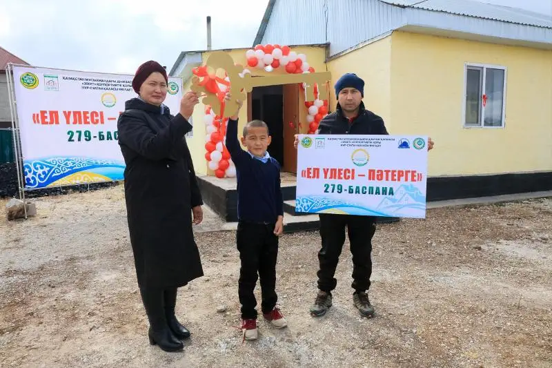 Qoıandyda tórt jyldan beri konteınerde turyp kelgen muǵalim baspanaly boldy