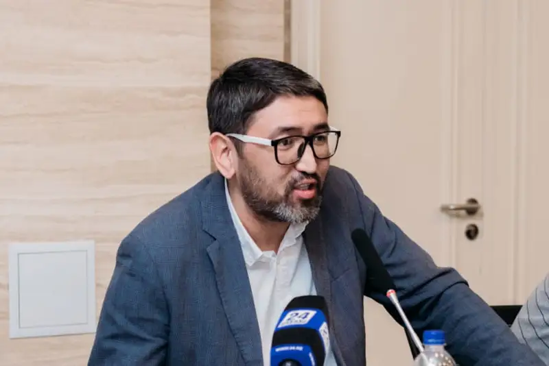 Ortalyq saılaý komıssııasy ótinishter qaraýdy jaqsy jolǵa qoıǵan – sarapshy