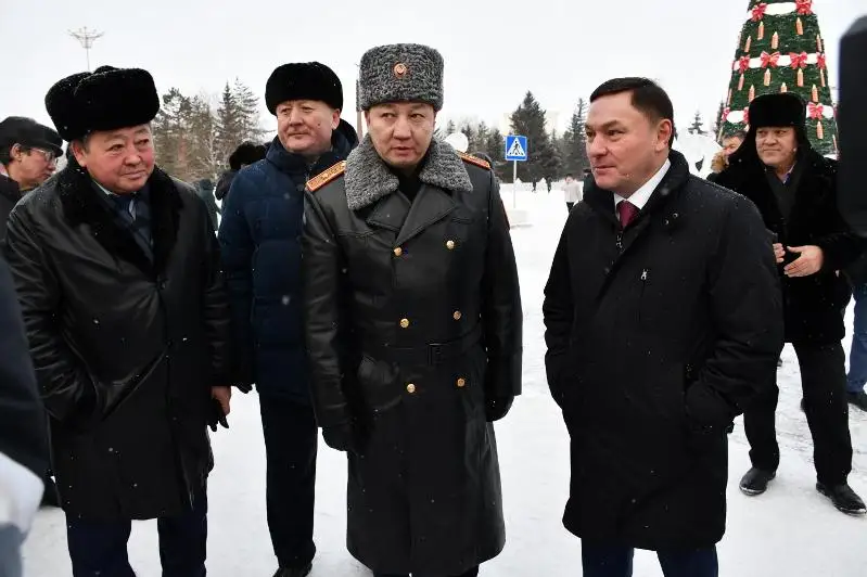 Ключи от новых служебных автомобилей вручили акмолинским полицейским