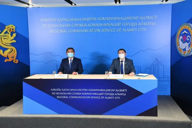 Судороги после вакцины у женщины прокомментировали в горздраве Алматы