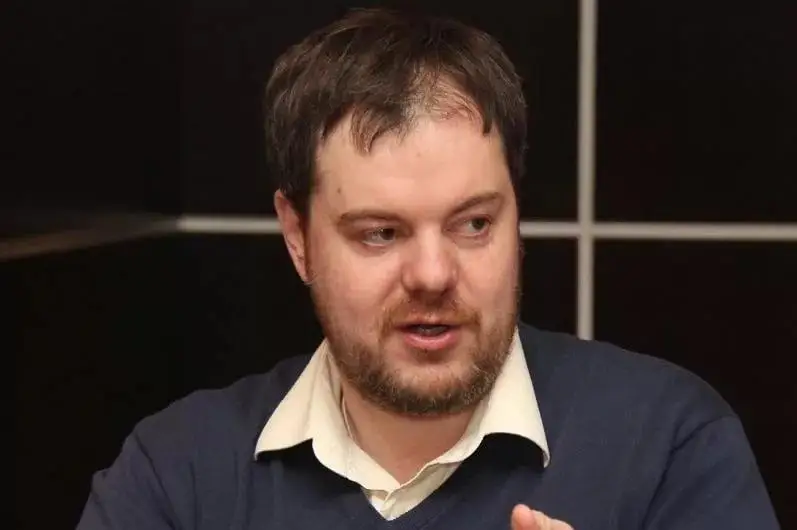 Partııalar saılaý naýqany kezinde ózderin qalaı kórsetetinderi týraly aıtý qıyn – Andreı Chebotarev