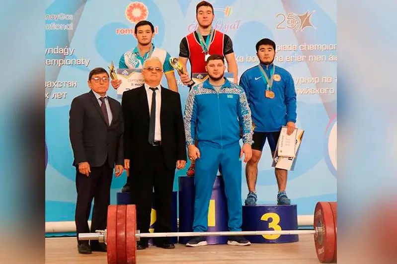 Aqmolalyq ziltemirshiler el chempıonatynda 3 altyn medal ıelendi