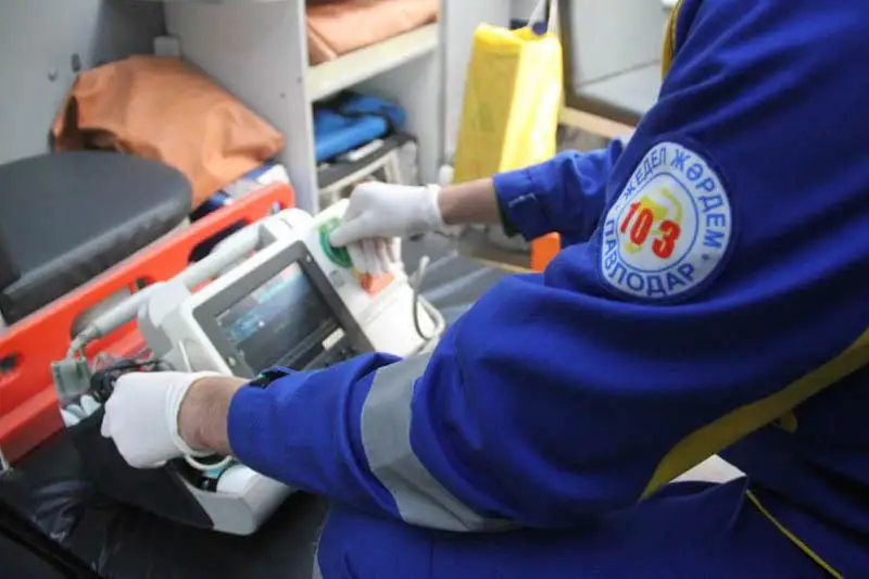 Pavlodar oblysynda koronavırýspen kúreske qosymsha 540 medıtsına qyzmetkeri tartylady