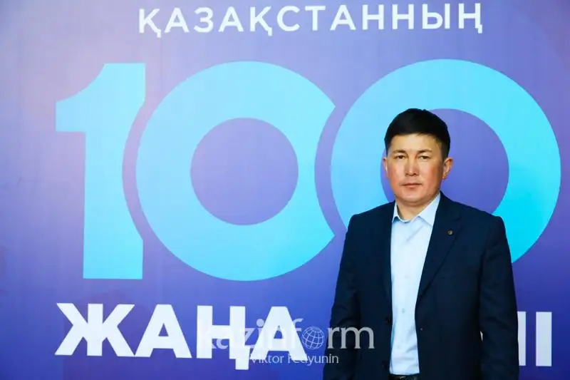 Aýylyna kópir salǵan muǵalim «100 jańa esim» jeńimpazy atandy