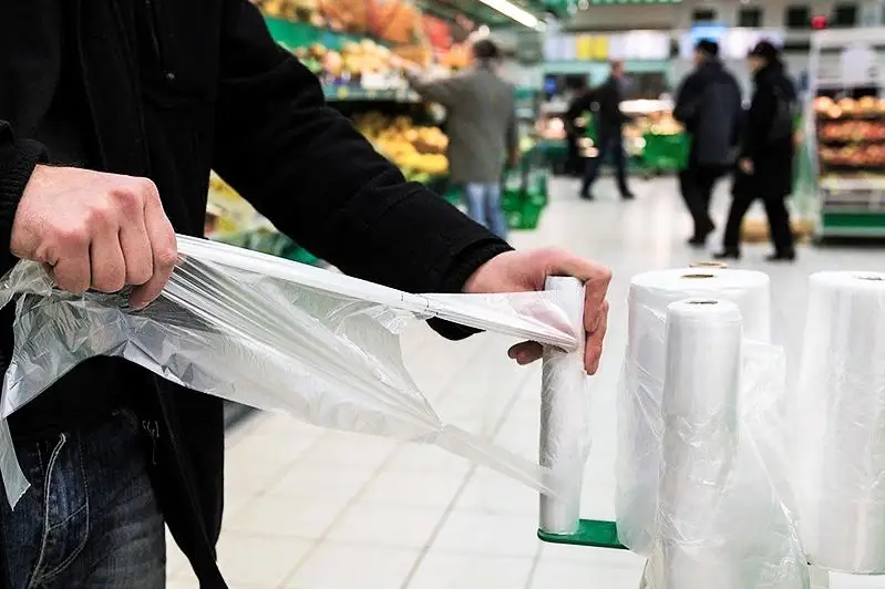 Qazaqstan 2025 jyldan bastap plastık paketterge tyıym salady