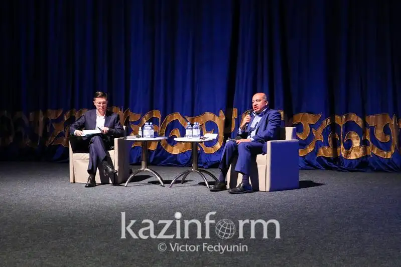 Sýma Chakrabartı Prezıdenttik jastar kadrlyq rezerviniń múshelerine keńesterin berdi