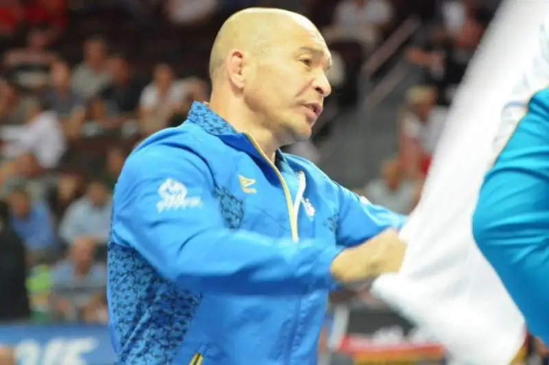 Grek-rım kúresinen bas bapker Olımpıadadaǵy sportshylardyń oıyny úshin keshirim surady