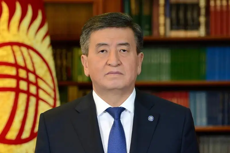 Qyrǵyz Prezıdenti  Qazaqstan halqyna kóńil aıtty