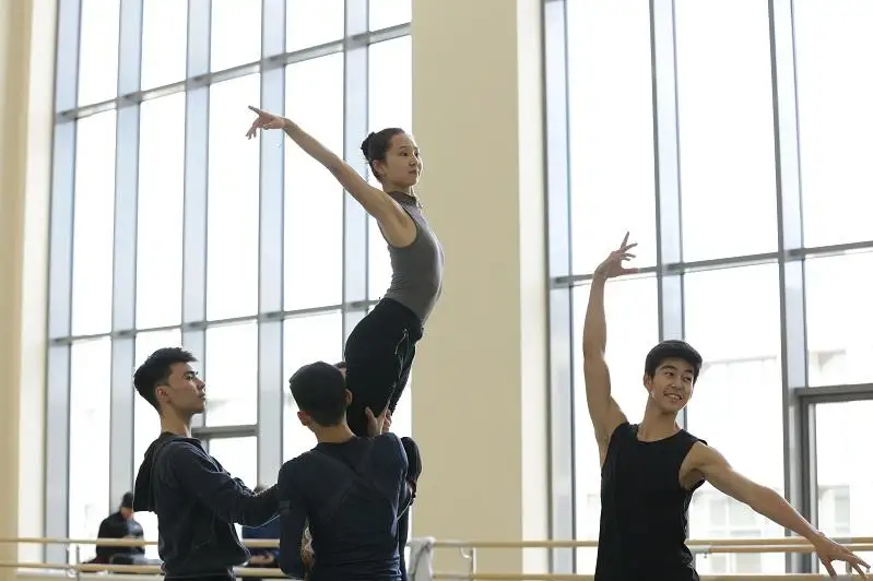 «Astana Balette» «Kúlbıke» baletiniń premerasy ótedi