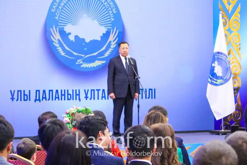 Janseıit Túımebaev: Qazaq tilin ultaralyq til deńgeıinde qoldanatyn kez jetti