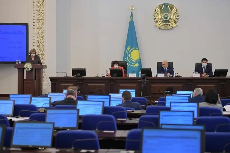 Pavlodar oblysynyń aldaǵy úsh jylǵa arnalǵan bıýdjeti bekitildi