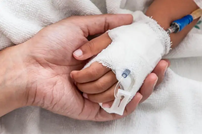 Almatyda jol apatynan 5 jasar bala jaraqat aldy