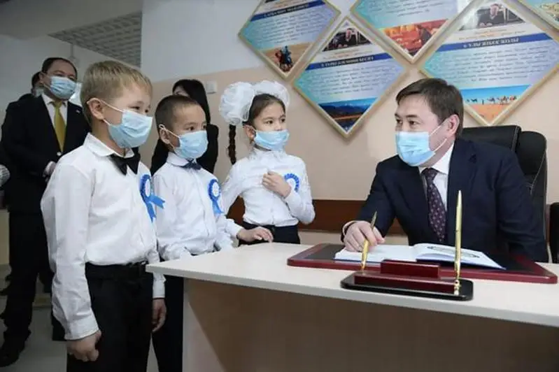 Shymkentte jańa mektep ashyldy