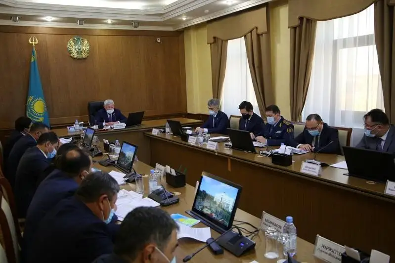 Berdibek Saparbaev koronavırýspen kúreske barlyq resýrsty jumyldyrýdy tapsyrdy