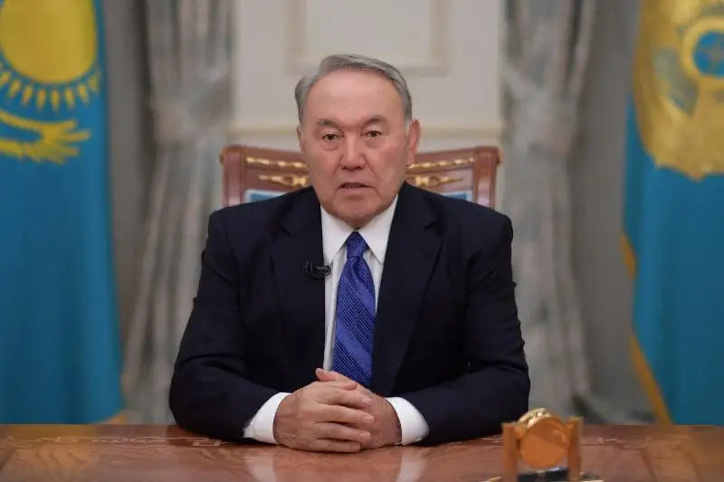 Nursultan Nazarbaev: Sultan Sartaev otandyq quqyqtaný salasyna eleýli úles qosty
