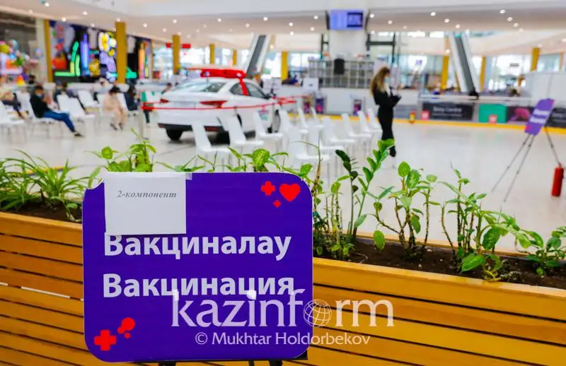 Almatyda bir táýlikte 6,5 myń adam vaktsına aldy