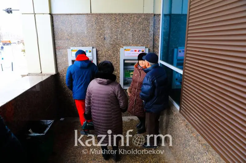Төтенше жағдай кезінде банкоматтарға ақша қалай жеткізілді